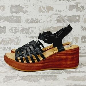 NEW Korks By Kork-Ease Marley Black Faux Leather Slip On Platform Sandals V168